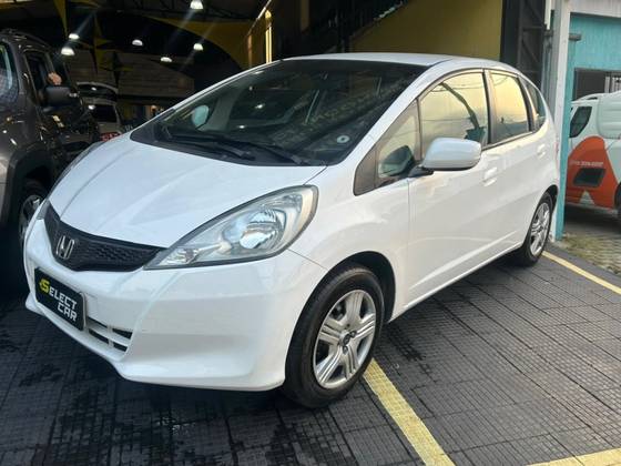 HONDA FIT 1.4 DX 16V FLEX 4P MANUAL HONDA FIT 1.4 DX 16V FLEX 4P MANUAL